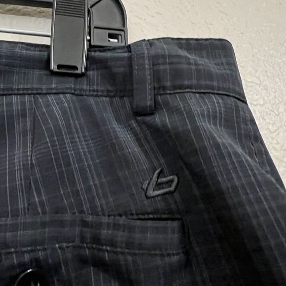 Bolle Tech Golf Mens Shorts Size 40 Active Plaid Black Gray - Picture 4 of 8